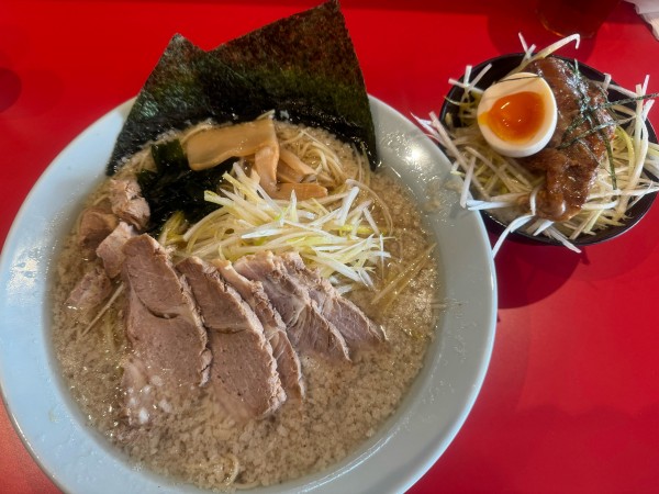 「ネギチャーシュー麺➕まるいち丼」@ラーメンショップ まる壱の写真