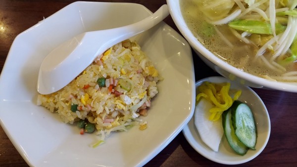 「半チャーハンとタンメンセット 950円」@再光軒 足立入谷店の写真