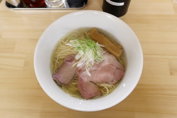 「塩ラーメン￥９００」@NAGASHARIの写真