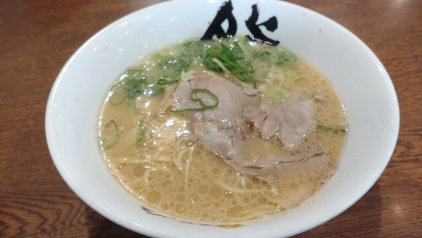 「ラーメン」@博多ラーメン 膳 箱崎店の写真