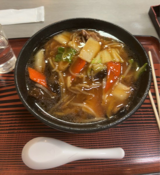 「肉うま煮ソバ 850円」@い志い食堂の写真