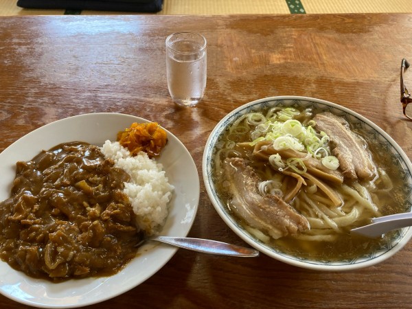 「ワンタンメン　カレーライス」@森田屋支店 太田店の写真