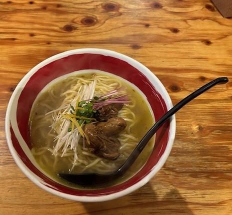 「冬麺第３弾 牡蠣の醬そば　1,500円。」@麺場 浜虎 横浜店の写真