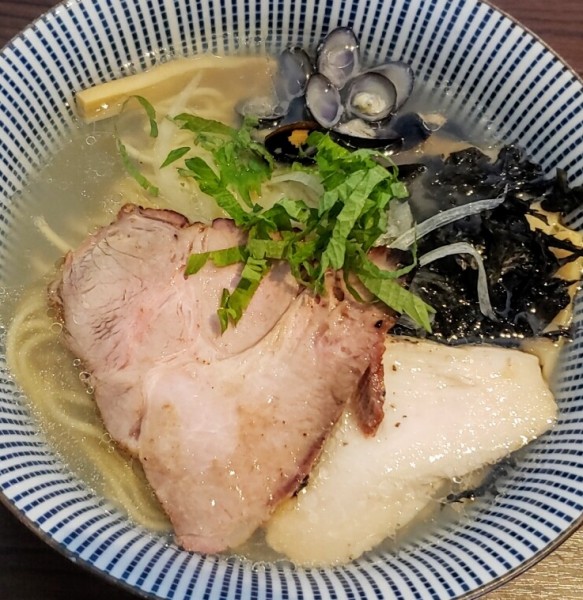 「【数量限定】蜆×甲州地鶏×松茸 950円＋小ごはん 50円」@旬菜麺屋 雅流の写真