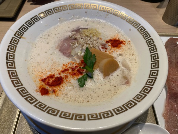 「鯛白湯とろり」@鯛白湯らーめん ○de▽の写真