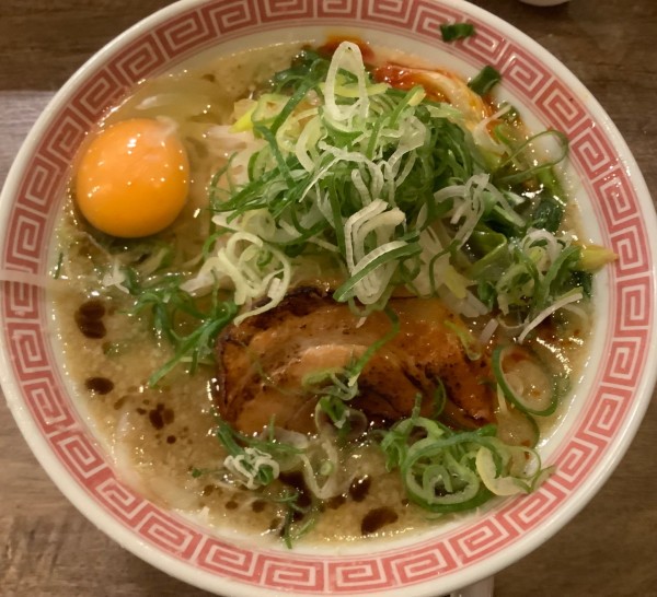 「純真スタ麺　満気　ミニ」@よってこや センター北あいたい店の写真