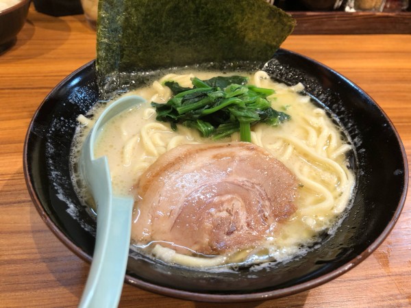 「ラーメン(塩)」@横浜家系ラーメン 壱角家 落合南長崎店の写真