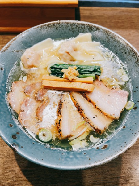 「チャーシュー地鶏中華そば 塩」@らーめん楓の写真