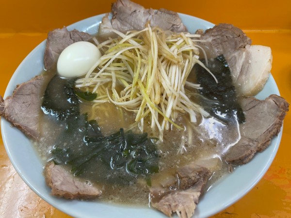 「ネギチャーシュー麺 中盛」@ラーメンショップYAMANAKAの写真