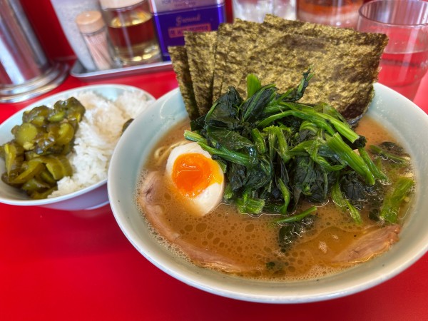 「特製ラーメン」@横浜ラーメン 武蔵家 東名川崎店の写真