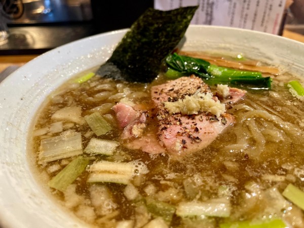 「醤油らぁ麺 手揉み麺変更」@麺屋 さくら井の写真
