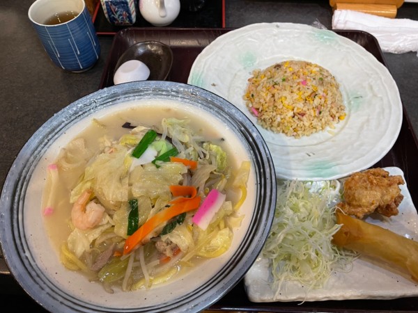 「炒飯・ちゃんぽんセット　￥９８０」@ながさき苑の写真