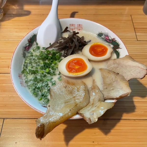 「豚骨ラーメン」@コハクノトキの写真