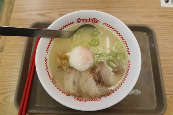 「特製ラーメン￥５６０」@スガキヤ ニュー栄B2店の写真