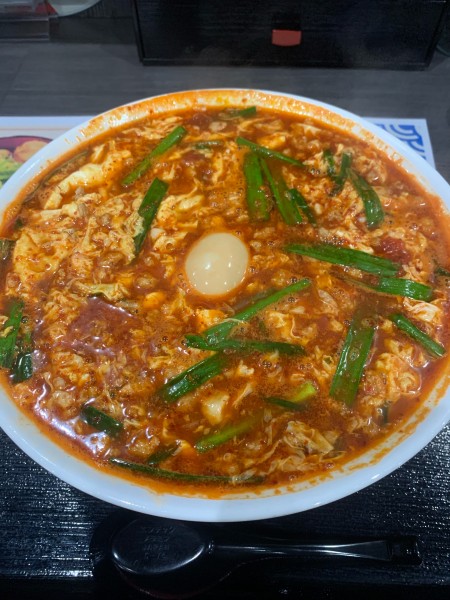 「トマトラーメン」@辛麺屋 桝元 八幡店の写真