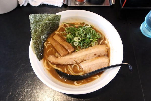 「濃厚魚介しょうゆ￥８５０」@らーめん専門店 和田屋.の写真