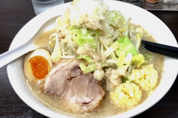 「塩ラーメン ヤサイニンニクセアブラ」@ラーメンいつきの写真