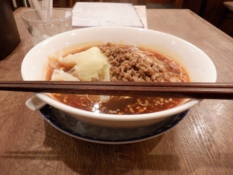 「黒酢と辣油のサンラーメン」@四川家庭料理 中洞の写真