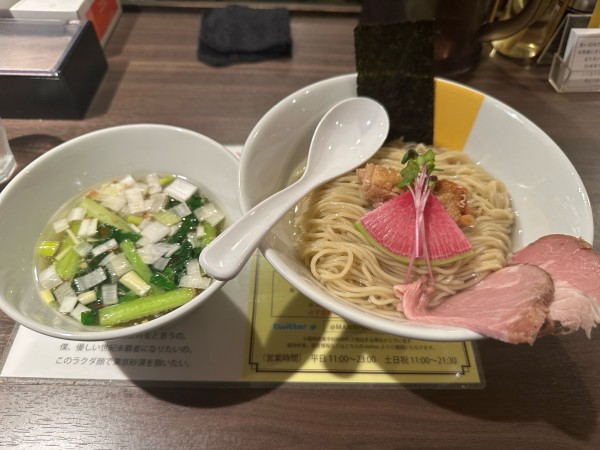 「【限定】生姜昆布水つけ麺+鶏ワサビご飯」@塩生姜らー麺専門店MANNISHの写真