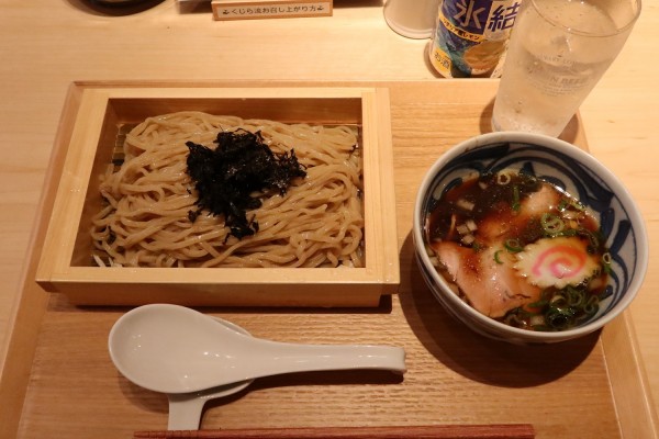 「籠つけそば￥９００」@ダシと麺 くじらの写真