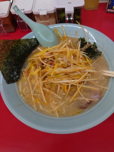 「辛ネギラーメン」@ラーメンショップ〇化 市原山木店の写真