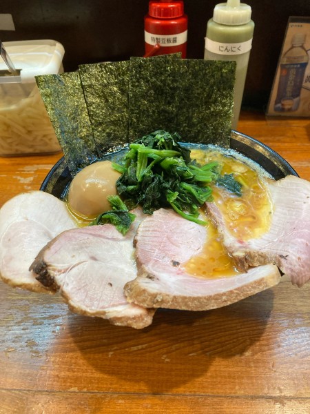 「チャーシュ麺　味玉追加」@末廣家の写真