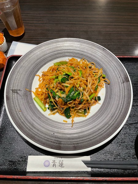 「汁なし牛肉麻辣麺(1380円)」@健康中華 青蓮 戸塚モディ店の写真