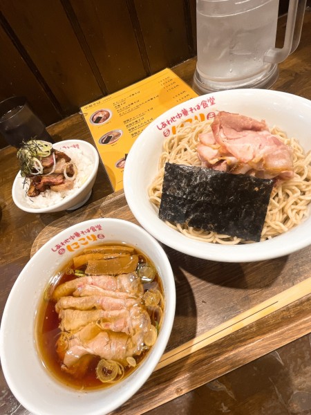 「つけ麺大盛りデラックス」@しあわせ中華そば食堂 にこりの写真