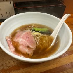 醤油らーめん