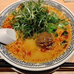 白胡麻担々麺　ドッカンネギ