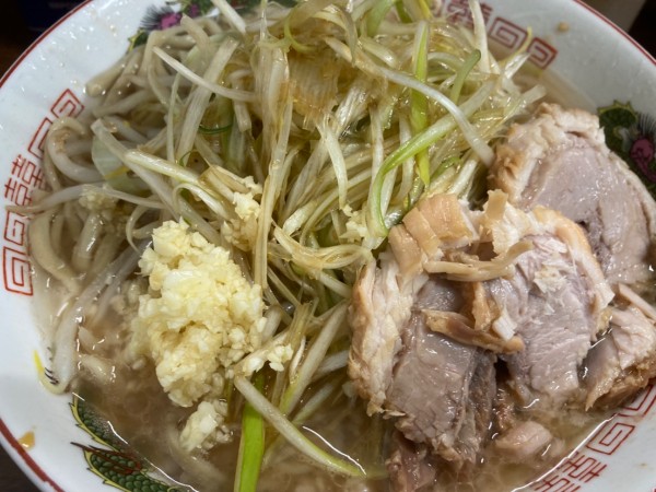 「小ラーメン+ネギ+ヤサイ少な目+ニンニク」@ラーメン二郎 横浜関内店の写真