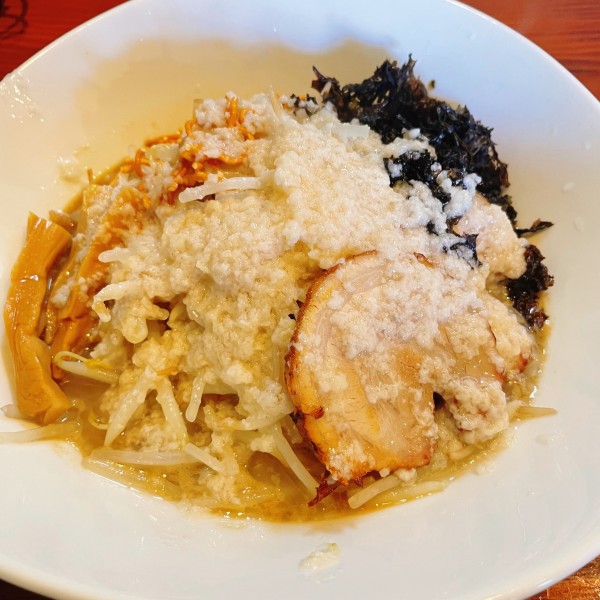 「まぜツバメ　900円」@麺＆cafe Coi.Coi.の写真