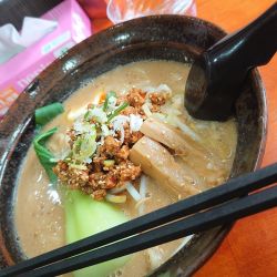 1月限定　雪虎（味噌豚骨）