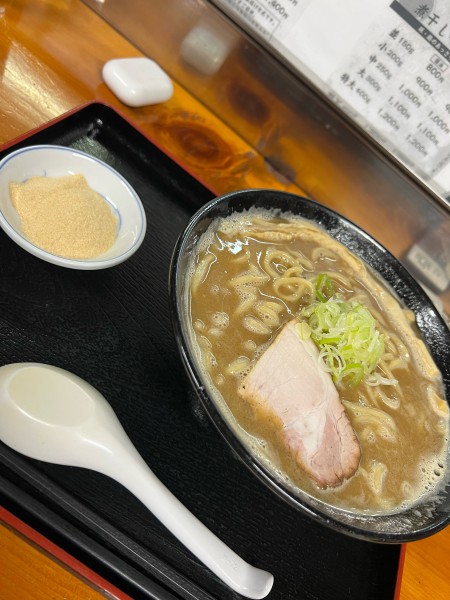「ラーメン、魚粉」@つけ麺 中華そば 佐とうの写真