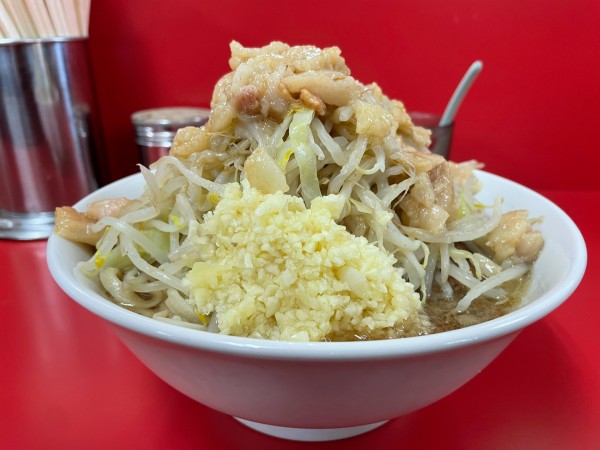 「小ラーメン(半麺)全部豚増し¥950」@ラーメン二郎 柏店の写真