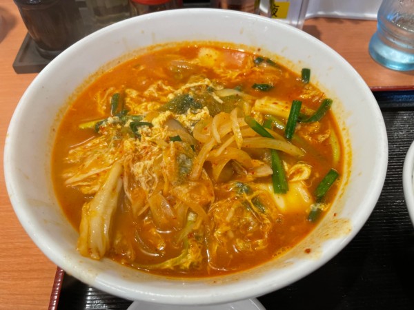 「チゲ味噌ラーメン」@日高屋 江戸川橋店の写真