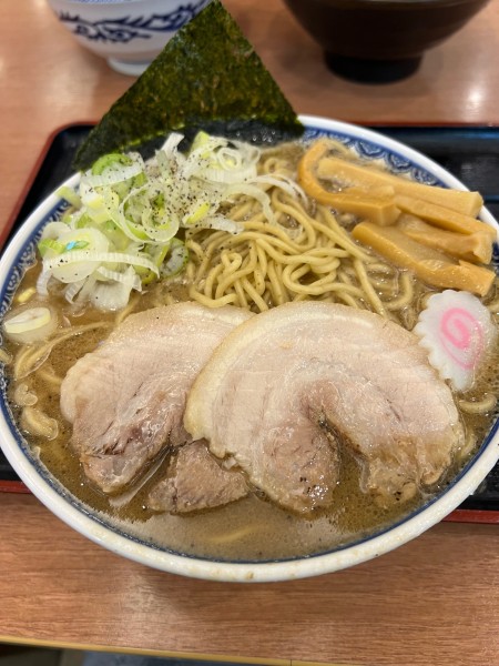 「特製ラーメン」@次念序 モラージュ菖蒲店の写真