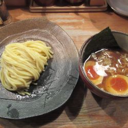 つけ麺（小盛）（920円）