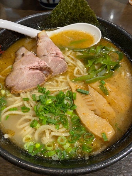 「あっさりとんこつ（魚介）」@七志らーめん 相模原横山台店の写真