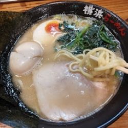 らーめん(830)＋われ玉子(50)