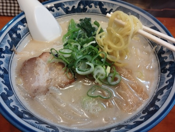 「味噌らーめん(800)」@小松屋の写真