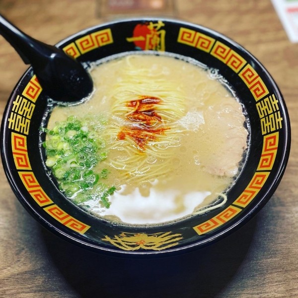 「天然とんこつらーめん」@一蘭 本社総本店の写真