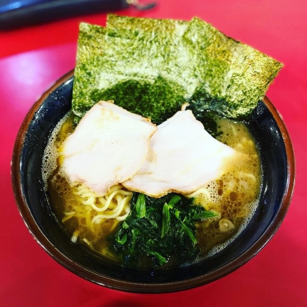 「中盛ラーメン」@横浜家系ラーメン 高松家の写真