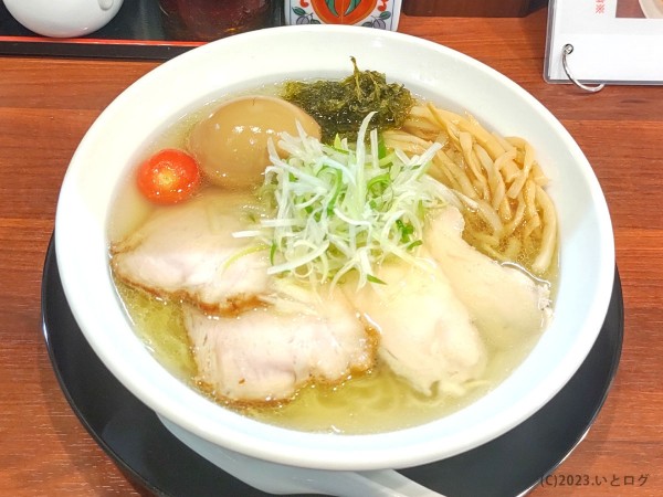 「塩 全部のせラーメン」@ラーメン 塩司の写真