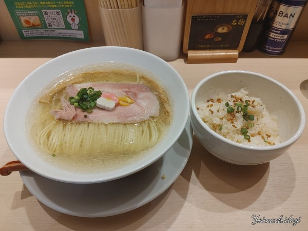 「鯛塩らぁめん、鯛めしセット（1,100円）」@鯛塩そば 灯花 トナリエ宇都宮店の写真