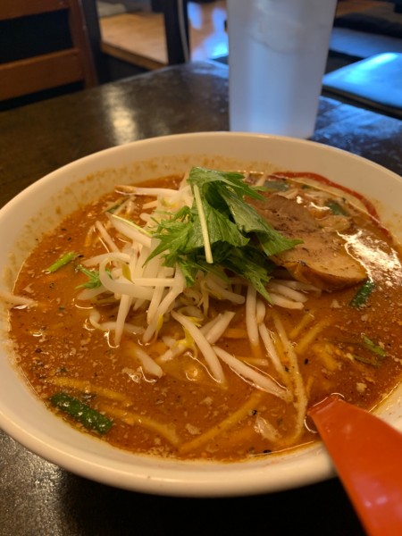 「赤辛味噌ラーメン」@麺や卯の写真