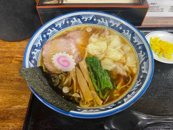 「ワンタンメン」@手打ちラーメン 英の写真