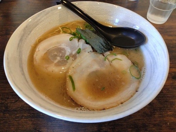 「醤油こってりラーメン」@まことやの写真
