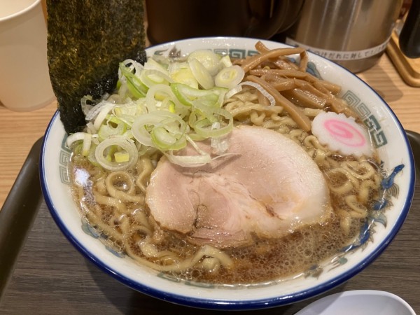 「中華そば＋大盛り」@舎鈴 キュービックプラザ新横浜店の写真