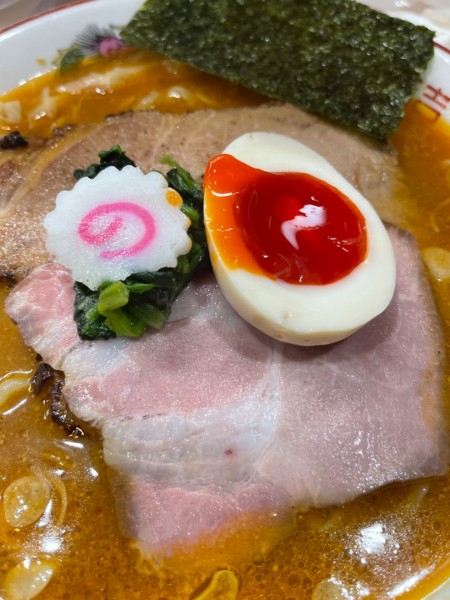 「限定味噌大盛り　ローストビーフ丼」@手揉み中華そば 中村の写真